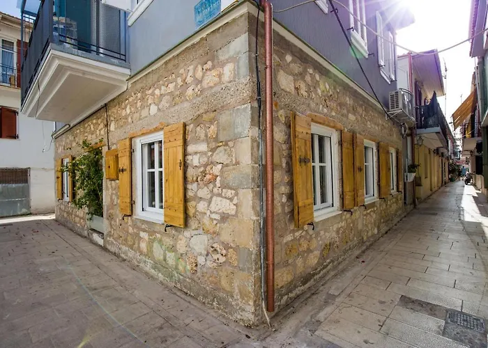 Stone At Lefkada's Old Port Apartment Lefkada City